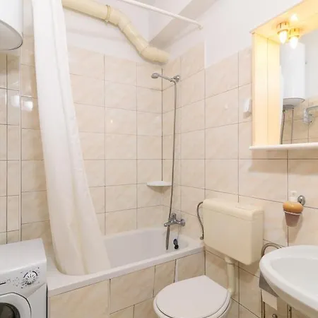 With Parking Spaces - 20625 Pula