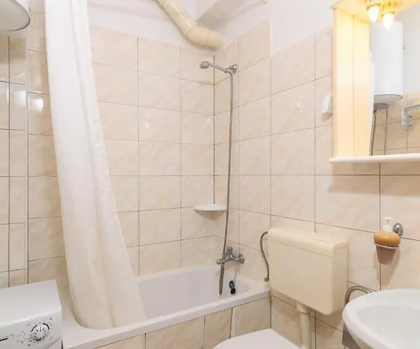 With Parking Spaces - 20625 Pula