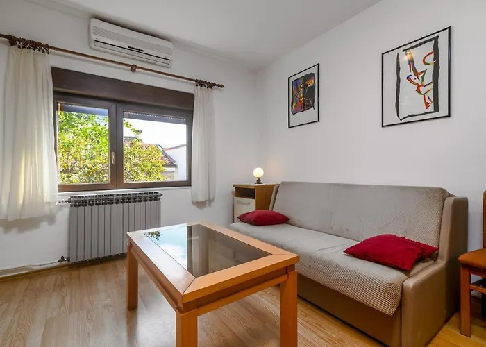 With Parking Spaces - 20625 Apartment *